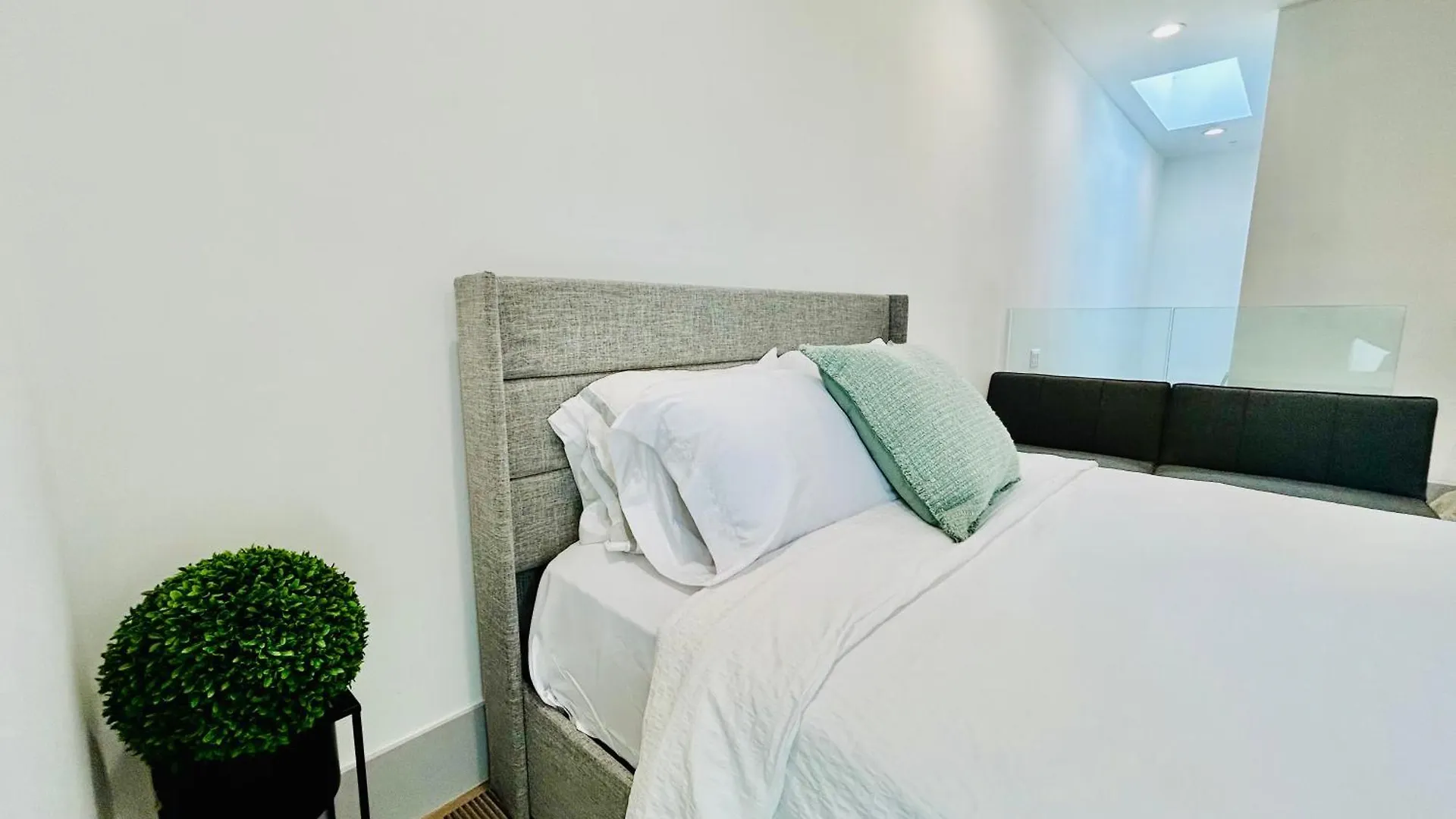 New Lux Skyline Loft In La Aparthotel Los Angeles 0*,  United States