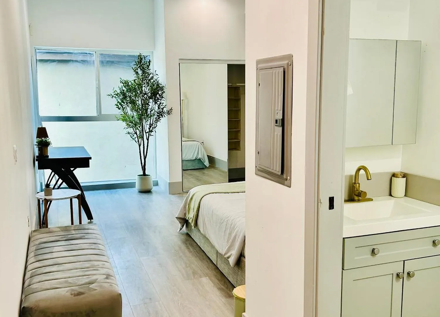 New Lux Skyline Loft In La Aparthotel Los Angeles