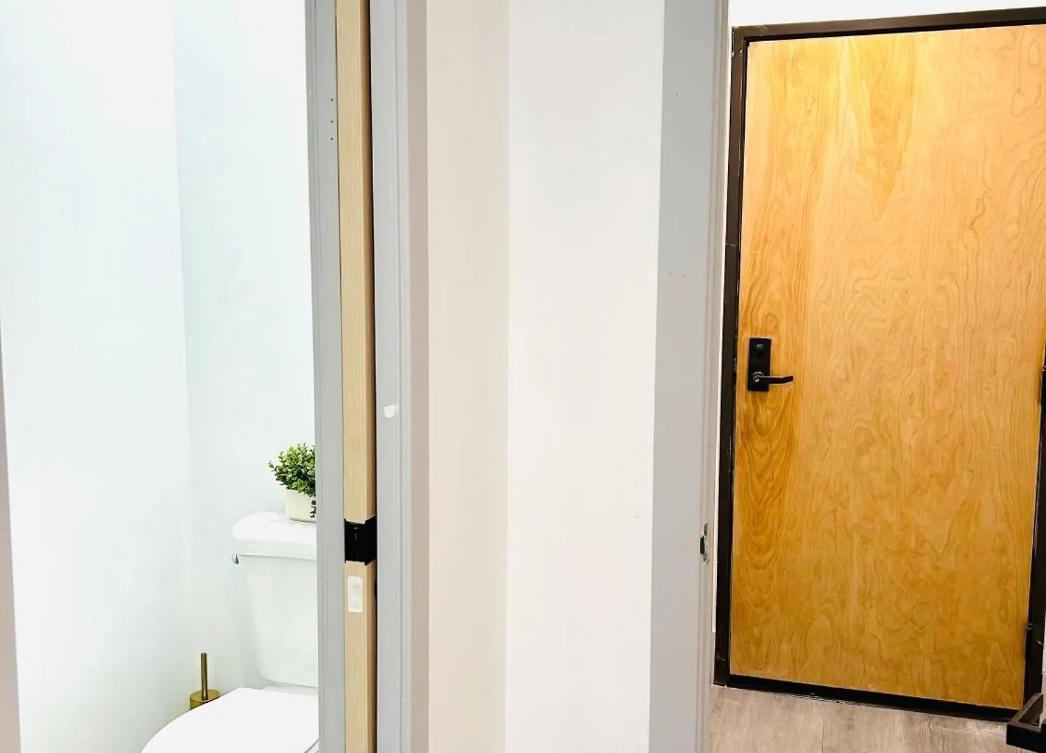 New Lux Skyline Loft In La Aparthotel Los Angeles United States